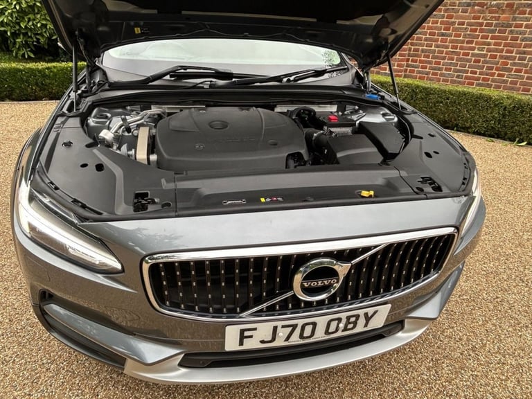 2020 Volvo V90 2.0 T5 Plus Estate 5dr Petrol Auto AWD Euro 6 (s/s) (250 ps) Estate Petrol Automatic