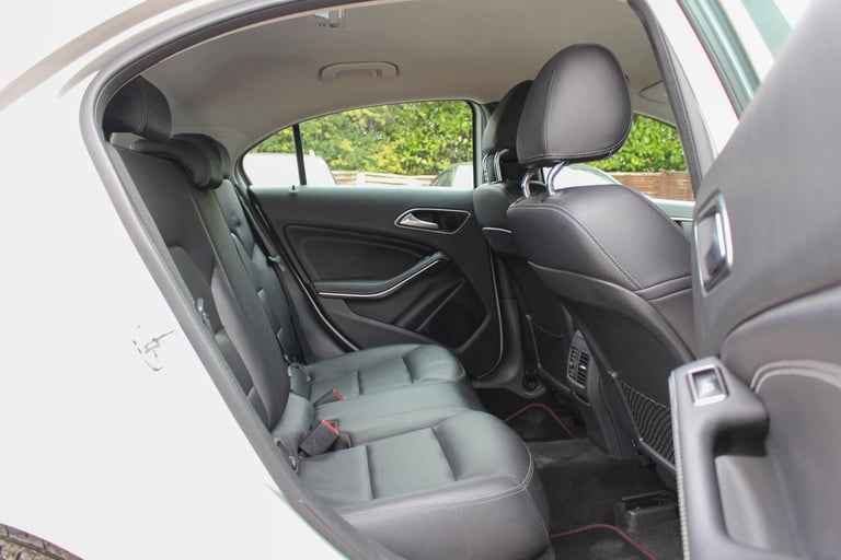 2016 Mercedes-Benz A-Class A180d Sport 5dr HATCHBACK DIESEL Manual