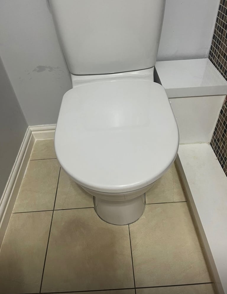 Cloakroom suite