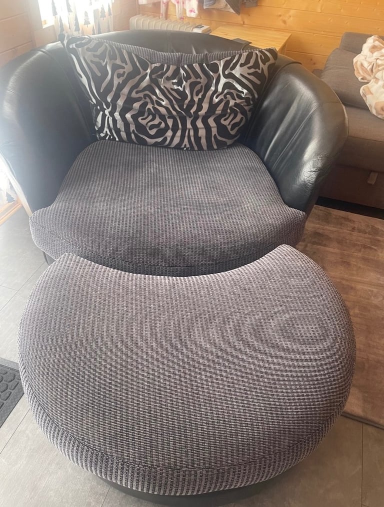 Three piece suit ,sofa, cuddle chair, arm chair 