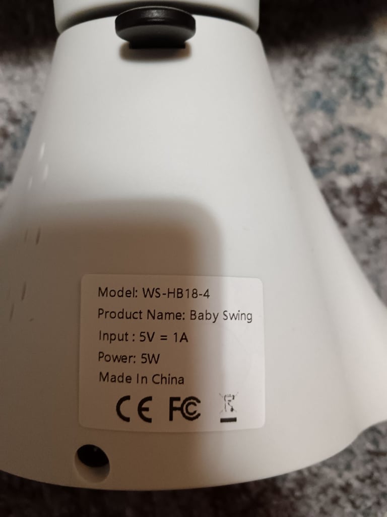 AS NEW Electric Baby Bouncer Swing with Remote Control and Charger 