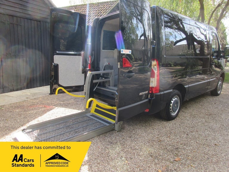 2016 Renault Master  2.3 DCi SL28 BUSINESS AUTO QUICKSHIFT 125PS WHEELCHAIR ACCESS VEHICLE WAV Wh...