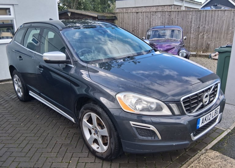 image for Volvo, XC60, Estate, 2012, Semi-Auto, 2400 (cc), 5 doors