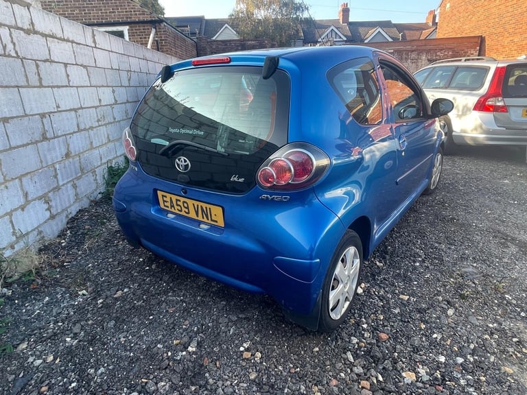 2009 Toyota AYGO 1.0 VVT-i Blue 3dr HATCHBACK PETROL Manual