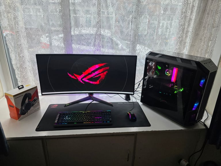 Custom Built PC setup for sale (PCSPECIALIST Build)