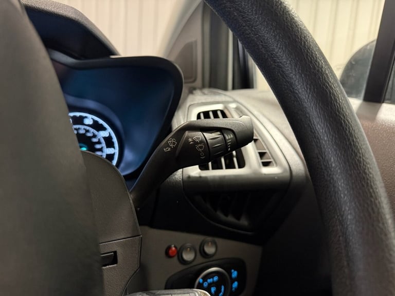 2020 70 FORD TRANSIT CONNECT 1.5 230 ECOBLUE LEADER CREW VAN DOUBLE CAB 6DR DIES