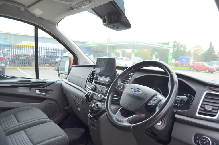 2019 Ford Transit Custom 2.0 EcoBlue 130ps Low Roof Limited Van PANEL VAN Diesel Manual