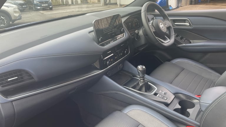 2022 Nissan Qashqai 1.3 DiG-T MH Tekna 5dr Petrol Hatchback Hatchback Petrol Manual
