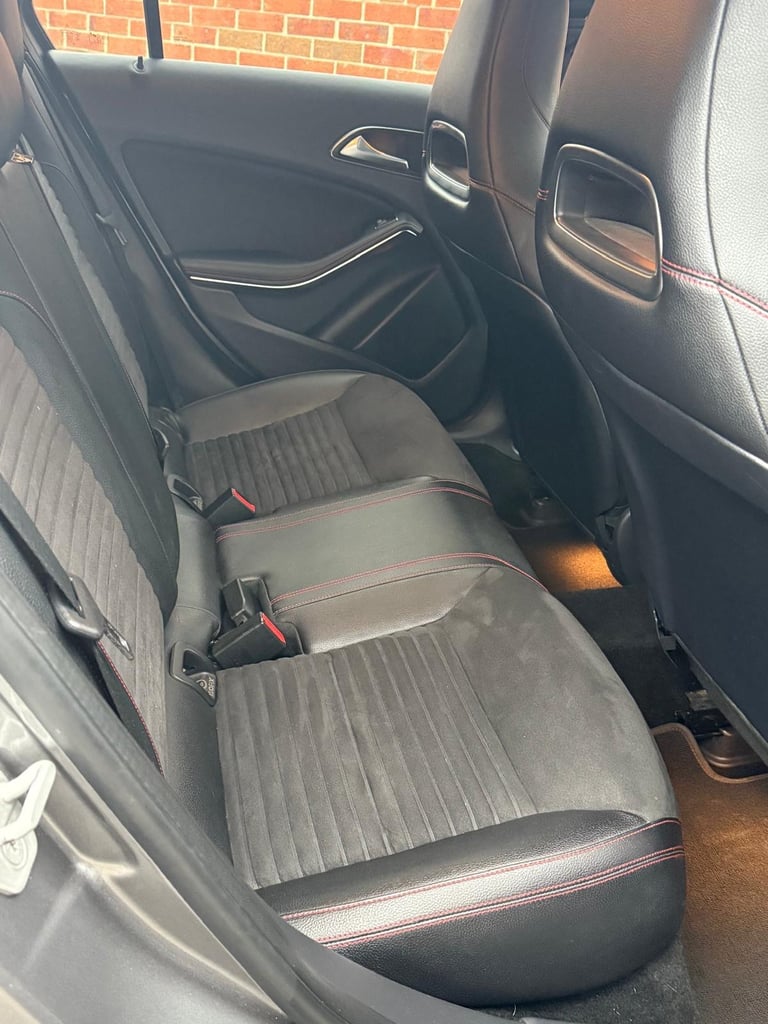 Mercedes-Benz, A CLASS 2.2 AMG Sport 7G