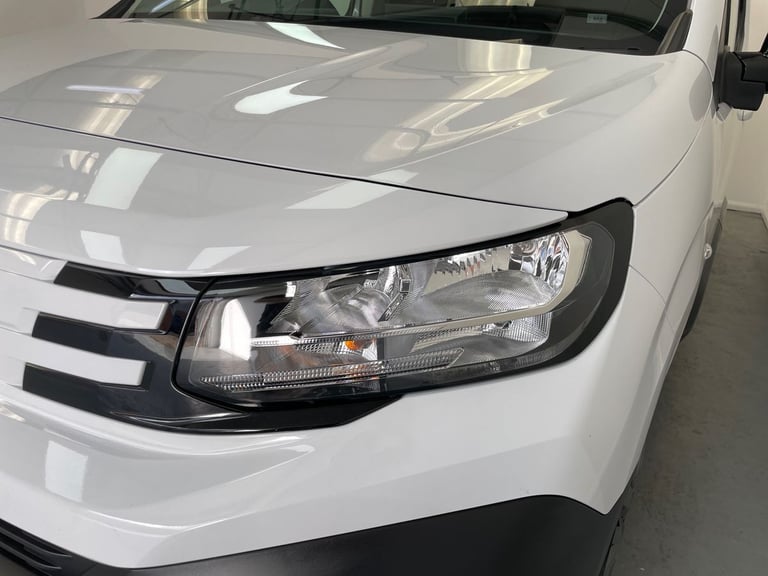 2024 Peugeot Partner 1.5 BlueHDi 100 Asphalt Van PANEL VAN DIESEL Manual