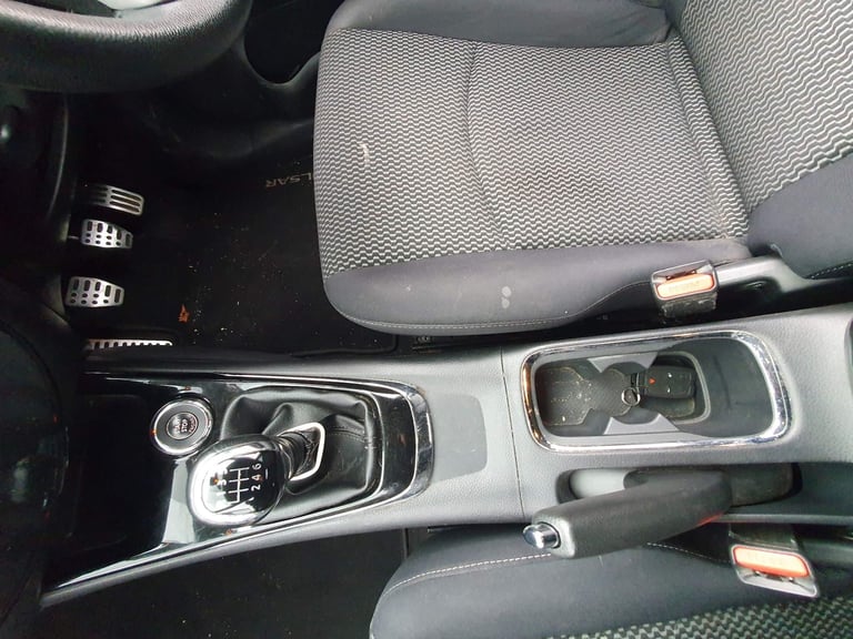 2014 Nissan Pulsar 1.2 DIG-T n-tec Euro 5 (s/s) 5dr Euro 5 HATCHBACK Petrol Manual