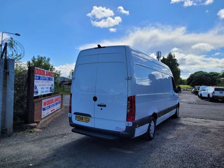 2018 ON 18 PLATE MERCEDES-BENZ SPRINTER 311CDI RWD L3H2 4 METER DIESEL VAN ULEZ