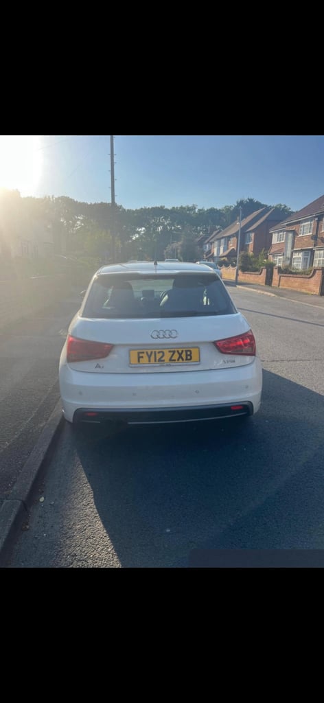 Audi, A1, Hatchback, 2012, Semi-Auto, 1390 (cc), 3 doors