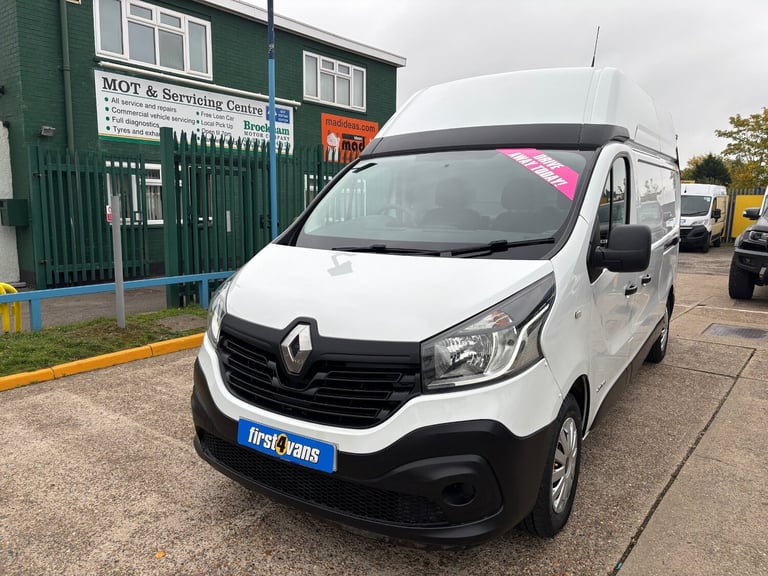 image for 2016 Renault Trafic LH29 ENERGY dCi 120 L2 H2 Business ** NO VAT ** PANEL VAN Diesel Manual