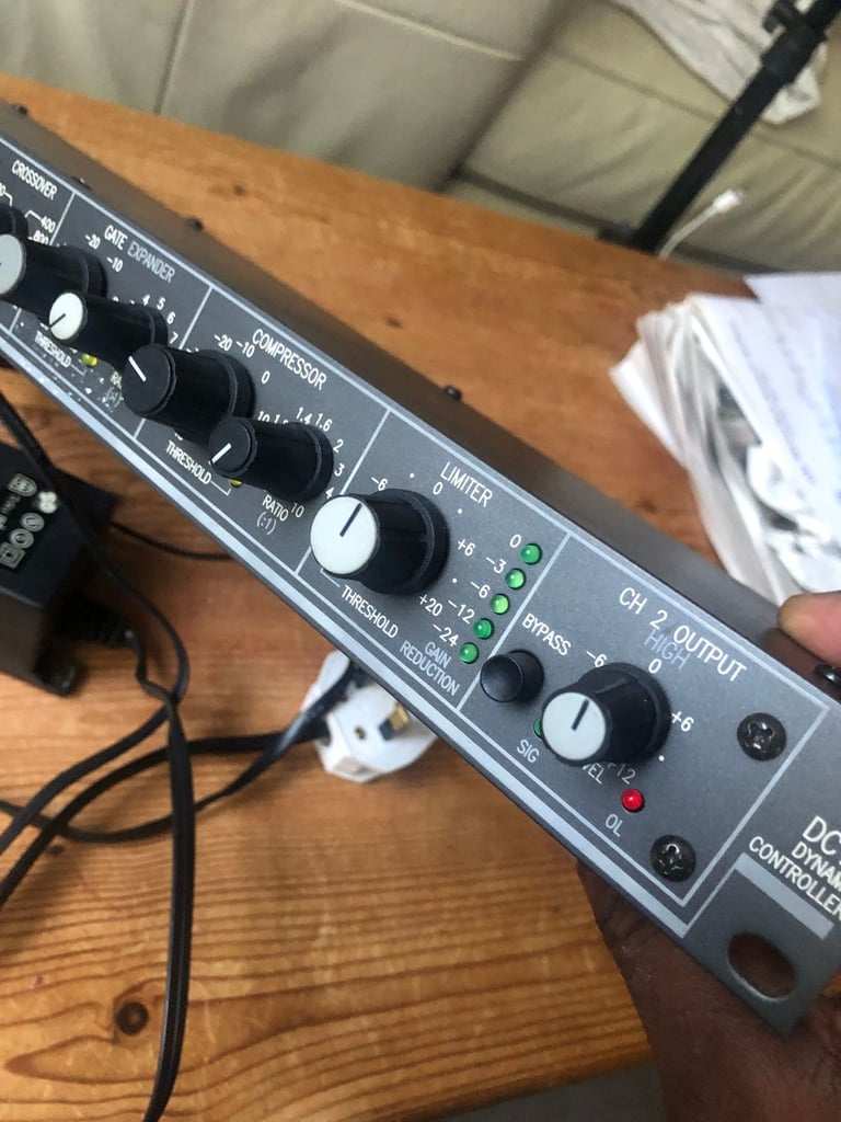 Rane DC24 - 2-channel dual-band dynamic processor