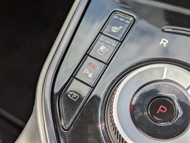  Kia Niro 64.8kWh 4 Auto 5dr Electric Automatic