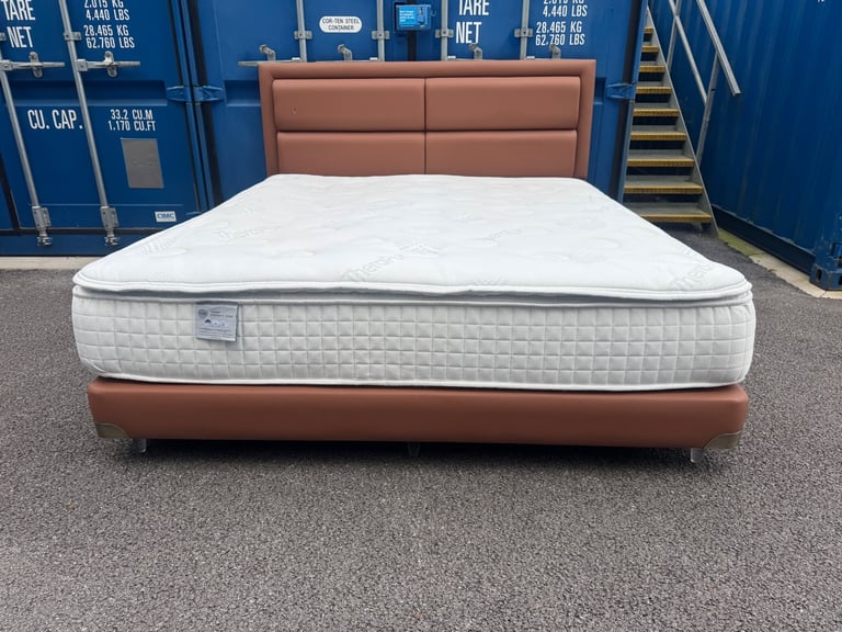 Super king bed with mattress in very good condition possible delivery