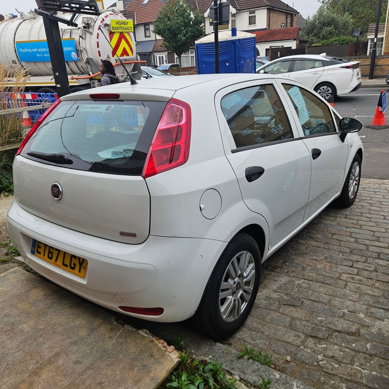 Fiat, PUNTO, Hatchback, 2018, Manual, 1242 (cc), 5 doors