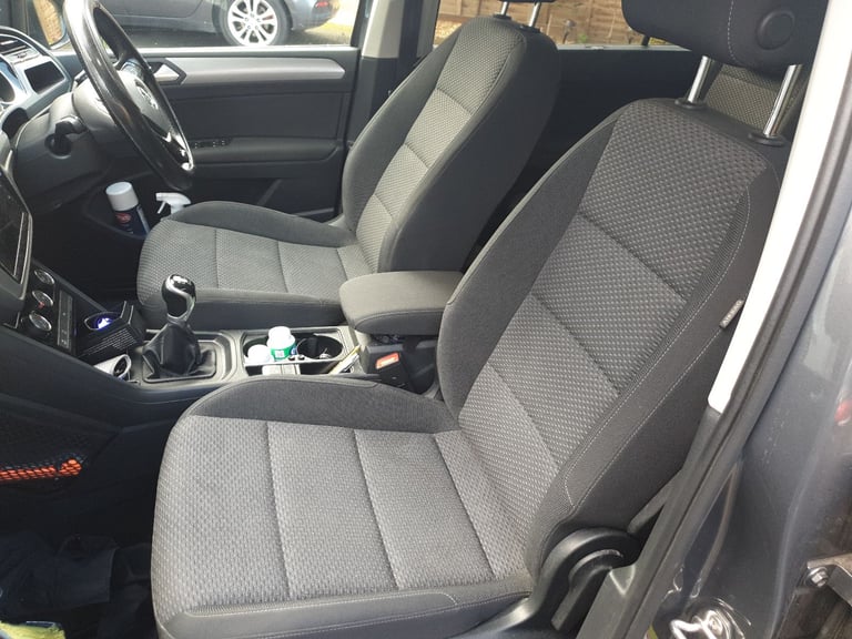 VW. Touran. Diesel 150hp.6speed manual gearbox.