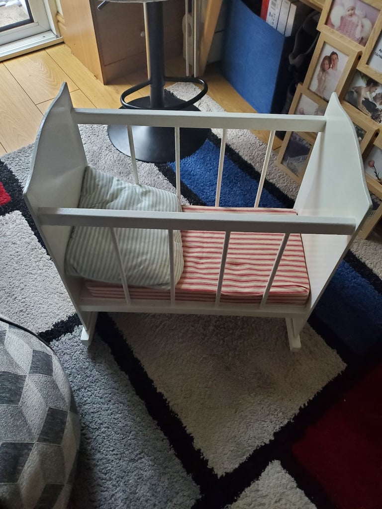 Vintage Dolls Wooden Cot 1980s