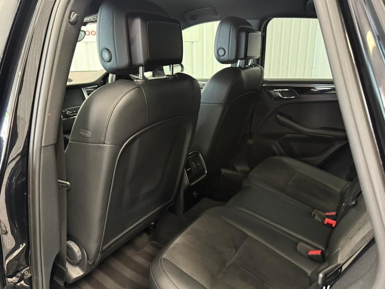  Porsche Macan 3.0 TD V6 S PDK 4WD Euro 6 (s/s) 5dr Diesel Automatic