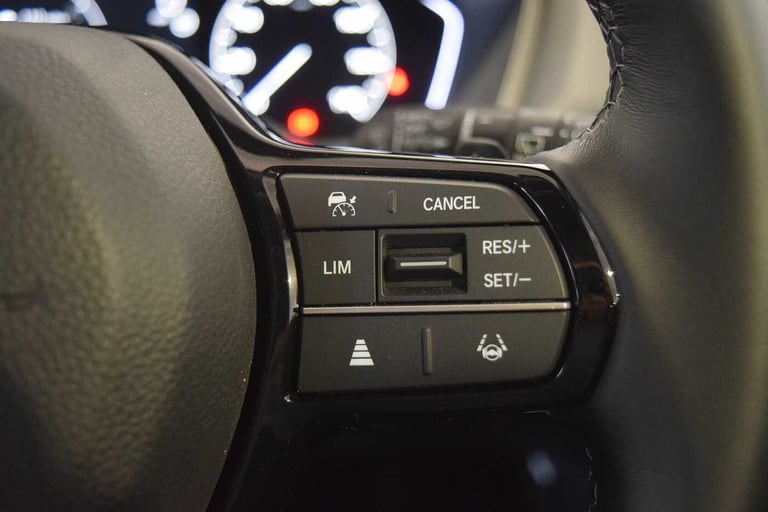2024 Honda Civic 2.0 eHEV Elegance 5dr CVT Hatchback Hybrid Automatic