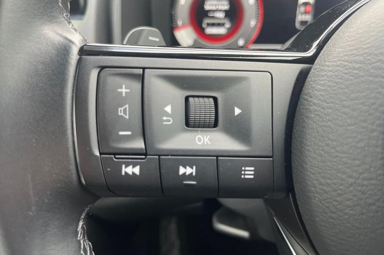 2022 Nissan Qashqai 1.3 DiG-T MH 158 N-Connecta 5dr Xtronic Automatic Hatchback Petrol Automatic