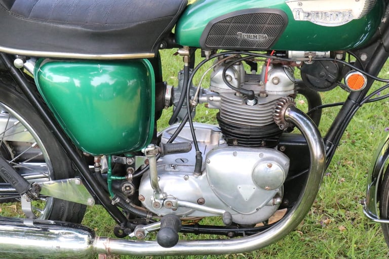 Triumph Trophy T100 SR 1966 Super Rare model, untouched and original