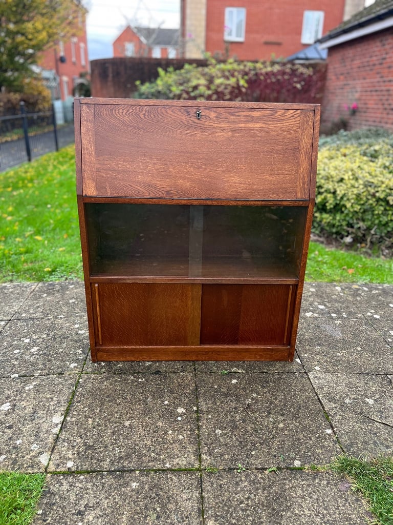 image for Small oak Writing bureau/bookcase (delivery available)