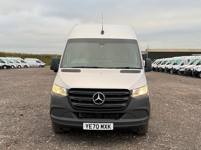 2020 Mercedes-Benz Sprinter 3.5t H2 Progressive Van PANEL VAN DIESEL Manual