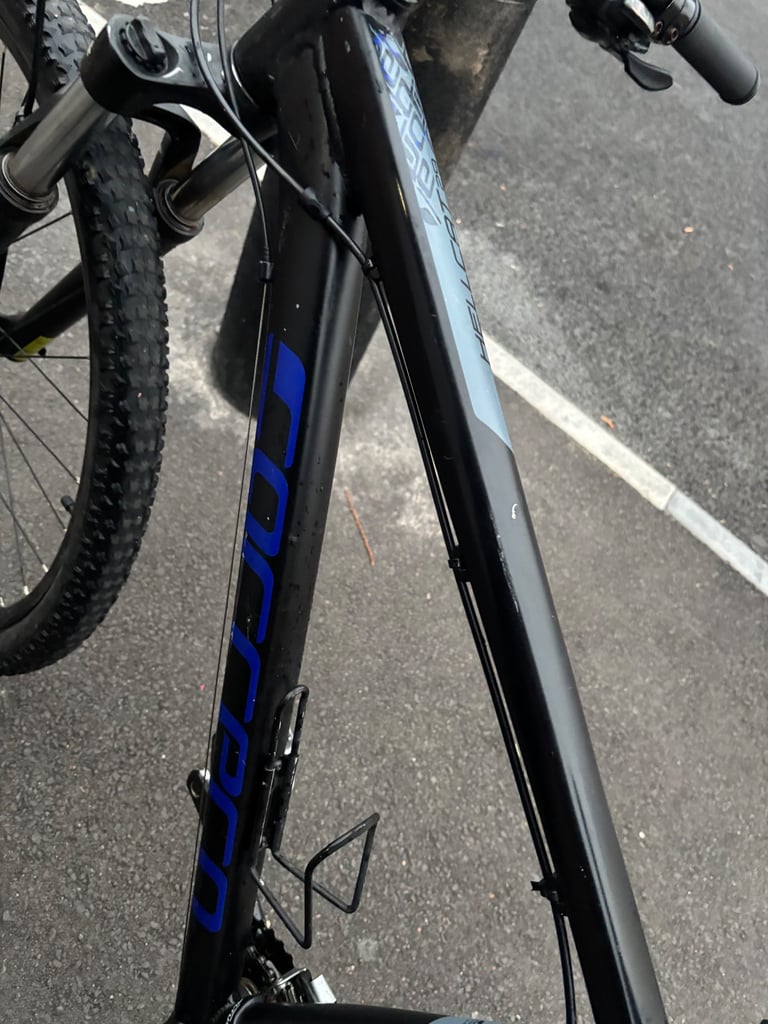 Carrera Hellcat 29” mountain bike, 18” Frame - Hydraulic Breaks