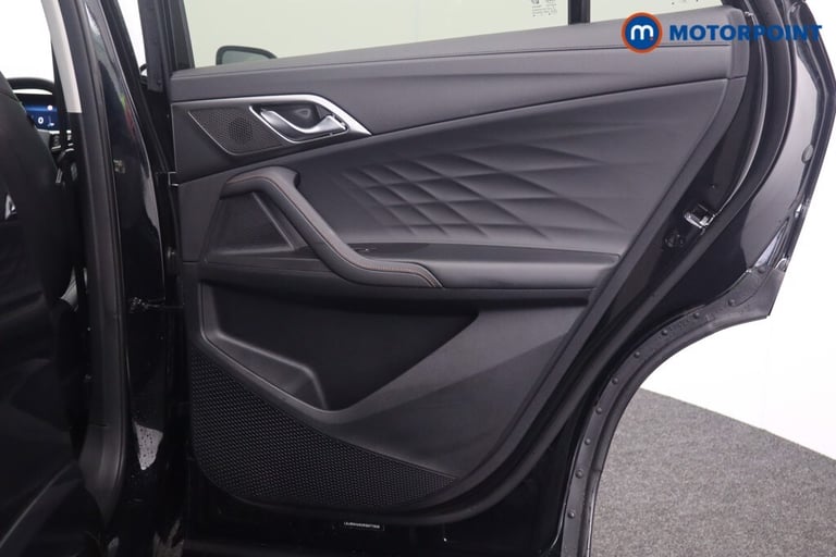 2025 MG MG HS 1.5 T-GDI Trophy 5dr DCT SUV Petrol Automatic