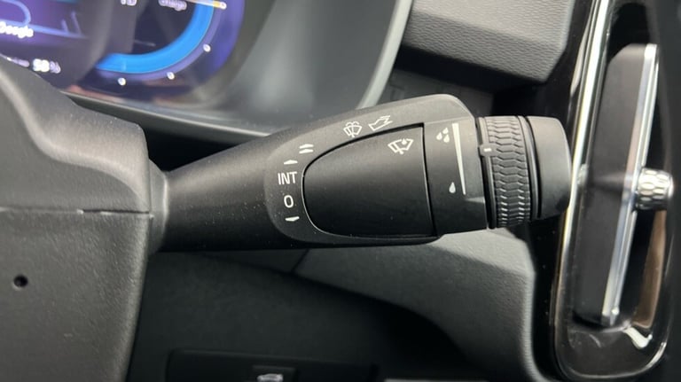 2023 Volvo C40 Recharge Core, Single Motor, Electric Estate Electric Automatic