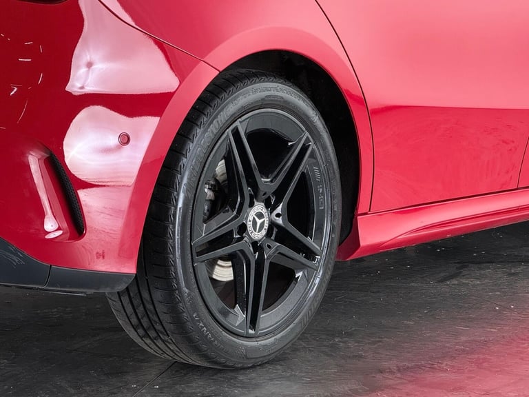 2019 Mercedes-Benz A-Class A180d AMG Line Executive 5dr Auto HATCHBACK DIESEL Automatic