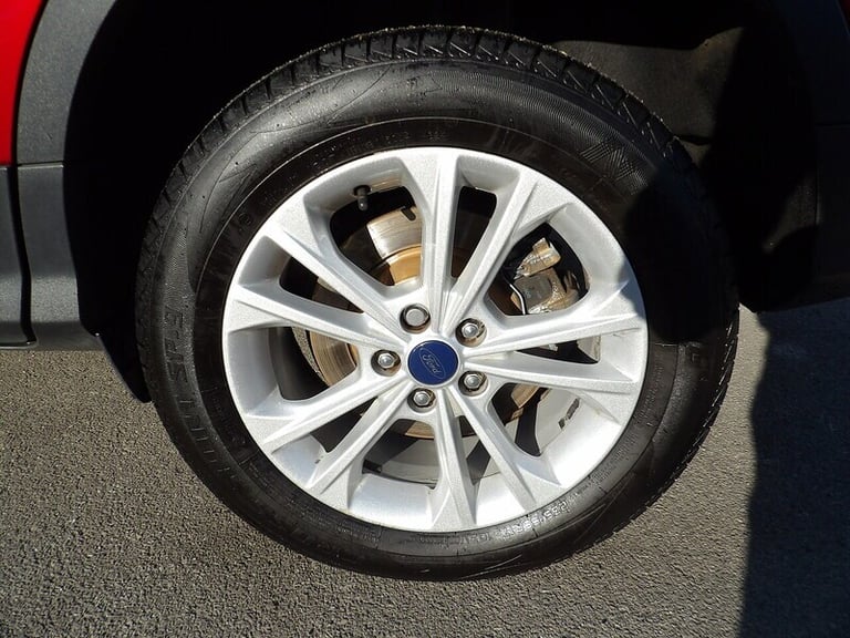 2018 Ford Kuga 1.5 EcoBoost 176 Titanium 5dr Auto HATCHBACK PETROL Automatic