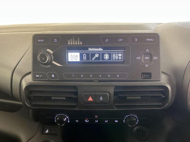 2020 Vauxhall Combo 2300 1.5 Turbo D 100ps H1 Sportive Van PANEL VAN DIESEL Manual