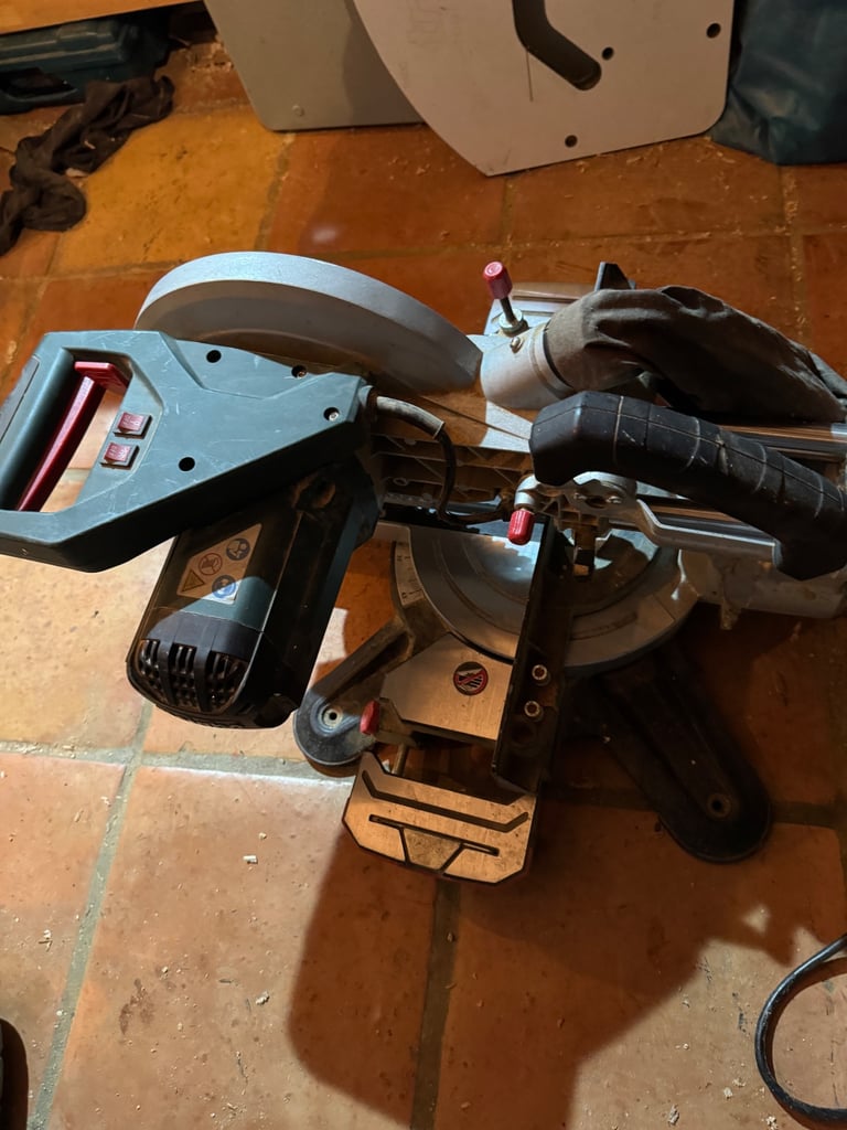 Metabo KGS254M-240v 254mm Dia Sliding Compound Mitre Saw - 240V