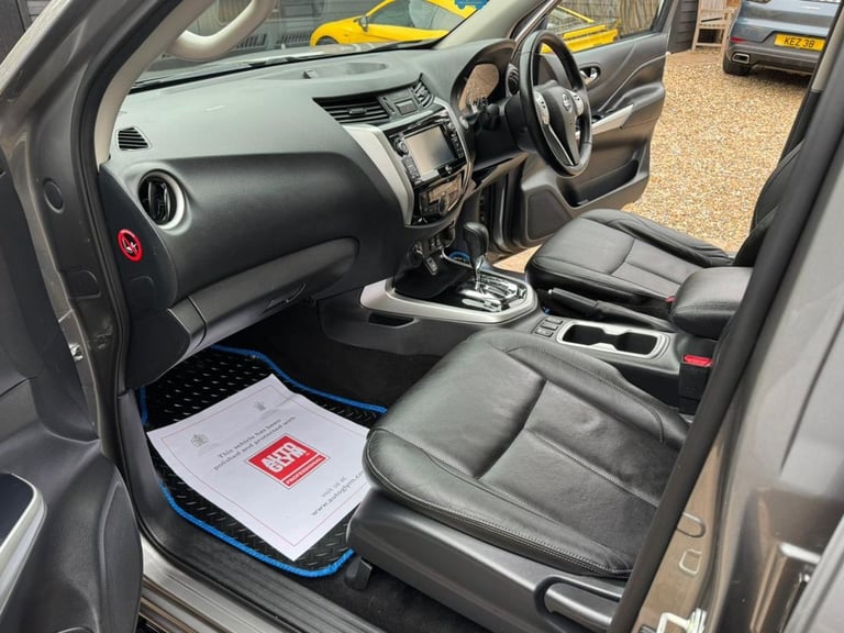 2019 Nissan Navara Double Cab Pick Up Tekna 2.3dCi 190 4WD Auto PICK UP DIESEL Automatic