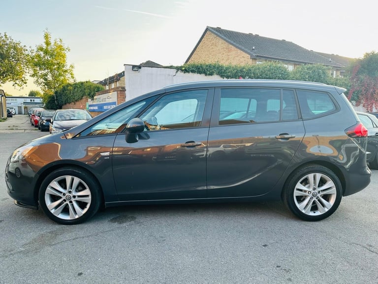 2014 Vauxhall Zafira Tourer 2.0 CDTi SRi Euro 5 5dr MPV Diesel Manual
