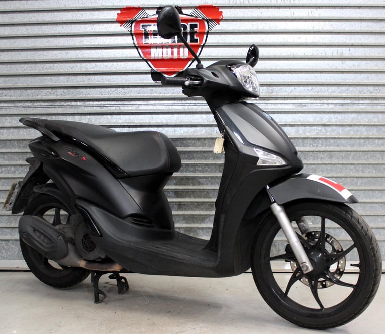 image for 2023 23 PIAGGIO LIBERTY S 125 ABS BLACK SCOOTER LEARNER LEGAL TRADE SALE 9K MOT