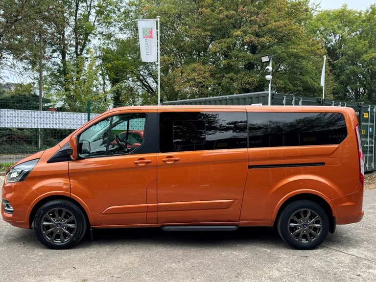 2021 FORD TOURNEO CUSTOM 2.0 EcoBlue 185ps L/R 9 Seater Titanium X