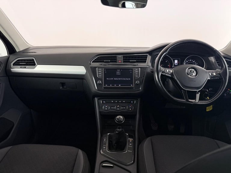 2017 Volkswagen Tiguan 2.0 TDI BlueMotion Tech SE Navigation Euro 6 (s/s) 5dr ESTATE Diesel Manual