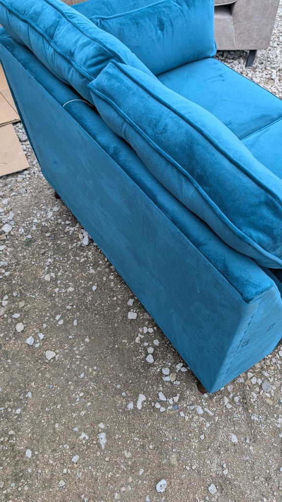 2 x sofa parts 