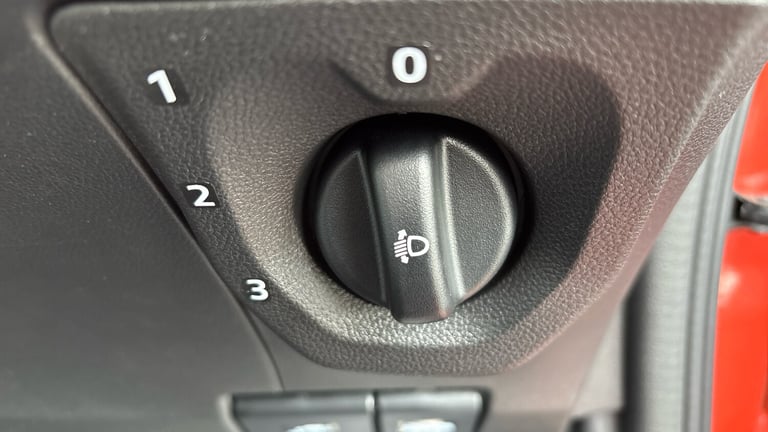 2025 Dacia Spring 27kWh Expression 65 48kW 5dr Auto Electric Hatchback Hatchback Electric Automatic