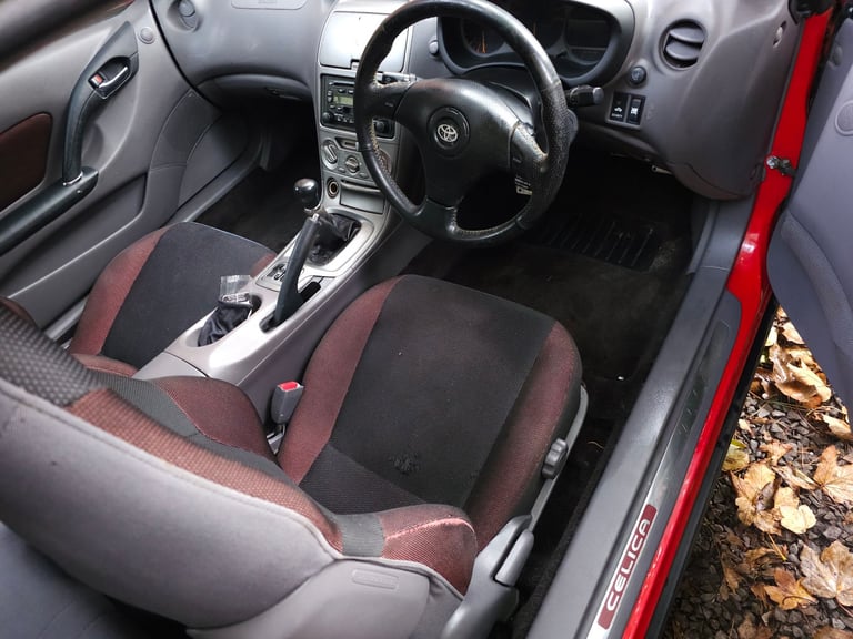 RARE 2002 TOYOTA Celica ZR Limited edition
