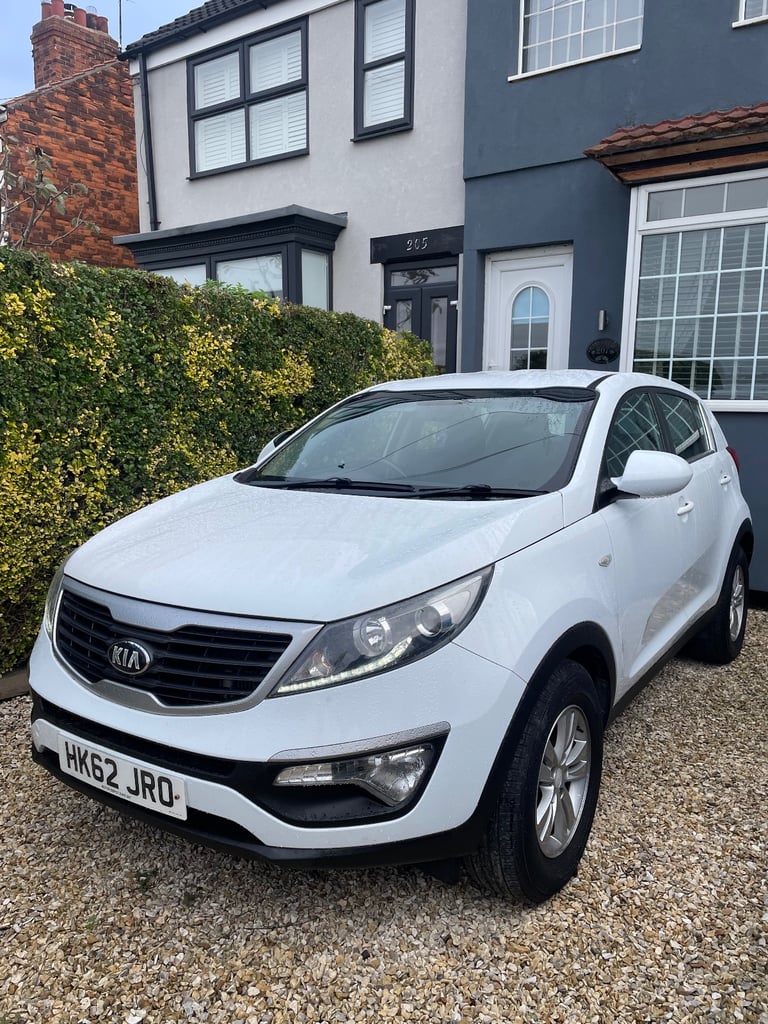 image for Kia sportage low miles full service history