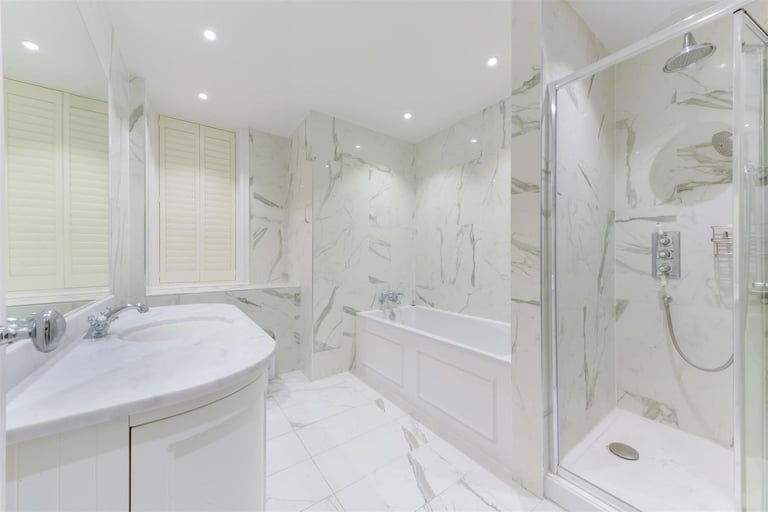 S-KEN LUXURIOUS 3DOUBLE BEDROOM+3BATHROOMS 2RECEP ROOMS CAN HOUSE MAX8PERONSSONSRTERAGE+GARDEN