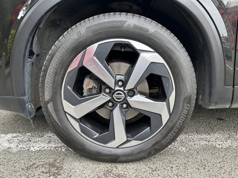 2022 Nissan Qashqai 1.3 DIG-T N-CONNECTA XTRONIC 5DR Hatchback PETROL Manual