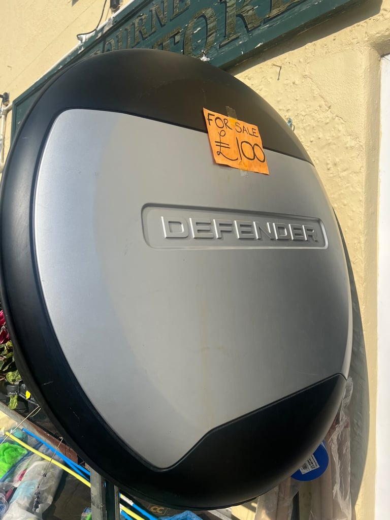 New shape Land Rover Defender spare wheel cover in silver