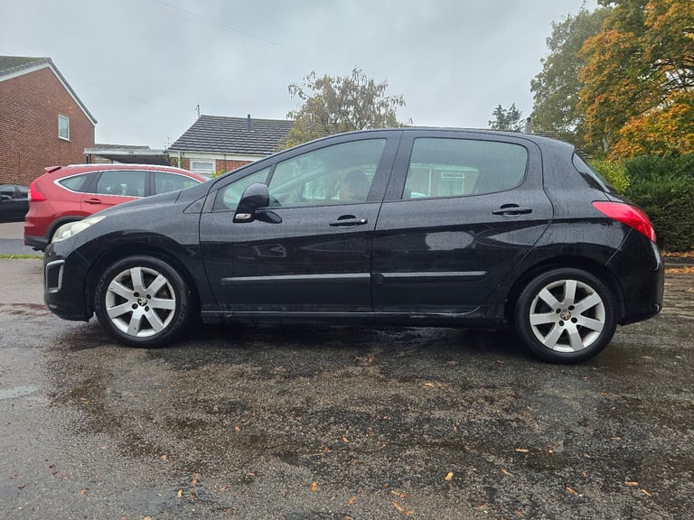 Peugeot, 308, Hatchback, 2012, Manual, 1560 (cc), 5 doors
